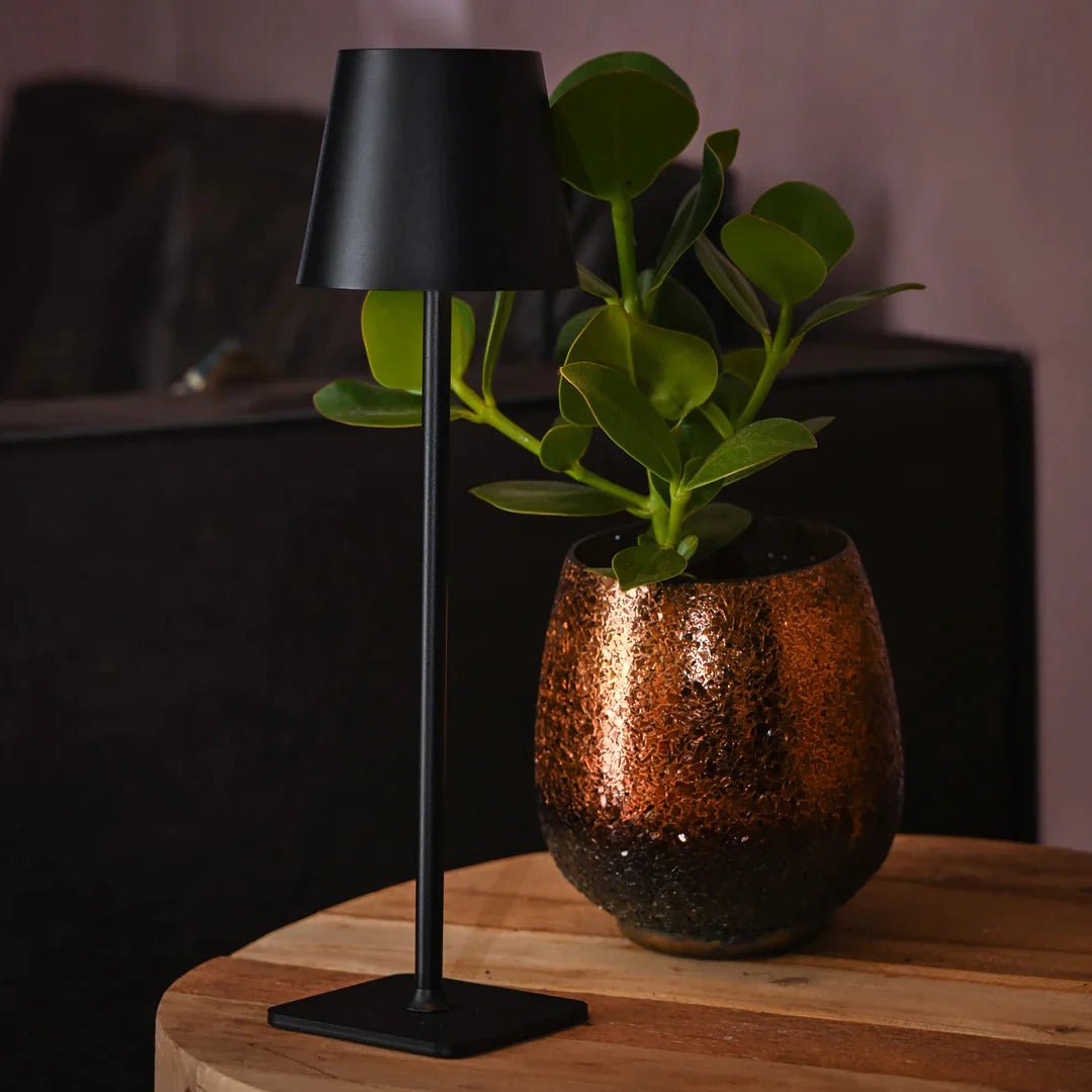 FENDRI ITALIENSK DESIGNER BORDLAMPE